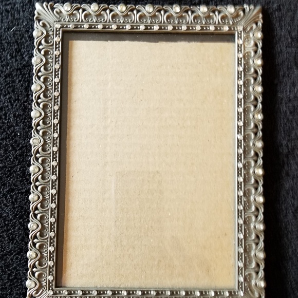 Other - Metal 4.5" x 6.5" Picture Frame Rhinestones